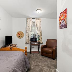 Bedroom 5 has a window but no closet! You can use the one under the stairs!