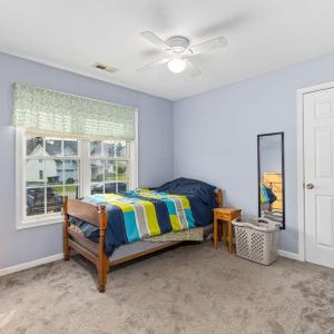All the bedrooms havenice sized closets