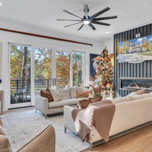 This property comes fully furnished with custom and unique pieces chosen by the designer specifically for this home!