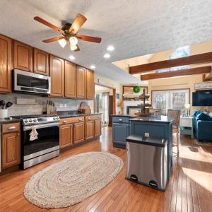 Photo #10 of 100 Sandpiper Drive, Huddleston, VA 0.6 acres