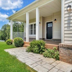 Photo #3 of 1021 Lochwood Hill Drive, Goode, VA 0.6 acres