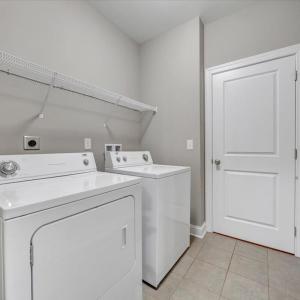 Photo #19 of 1021 Lochwood Hill Drive, Goode, VA 0.6 acres