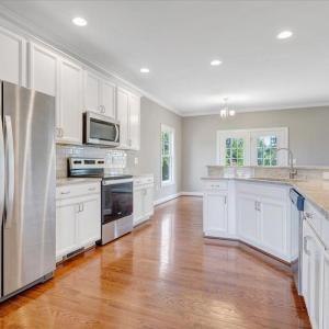 Photo #9 of 1021 Lochwood Hill Drive, Goode, VA 0.6 acres