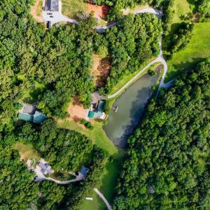 Photo #10 of 1582 Venturous Trail, Goode, VA 12.5 acres