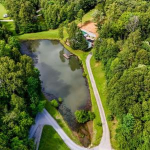Photo #11 of 1582 Venturous Trail, Goode, VA 12.5 acres