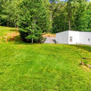 Photo #4 of 1582 Venturous Trail, Goode, VA 12.5 acres