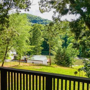 Photo #26 of 1582 Venturous Trail, Goode, VA 12.5 acres