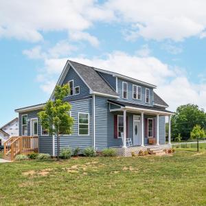 Photo #4 of 1589 Clearview Road, Bedford, VA 0.8 acres