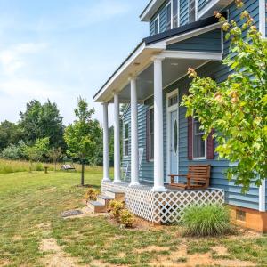 Photo #8 of 1589 Clearview Road, Bedford, VA 0.8 acres