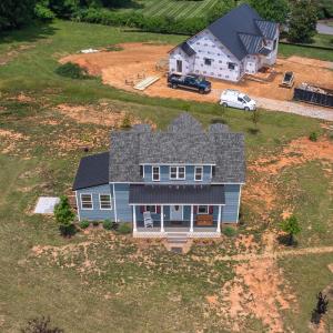 Photo #5 of 1589 Clearview Road, Bedford, VA 0.8 acres