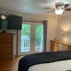 Photo #13 of 356 Juniper Drive, Lynchburg, VA 1.1 acres