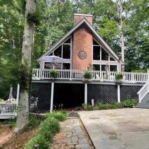 Photo #1 of 356 Juniper Drive, Lynchburg, VA 1.1 acres