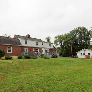 Photo #12 of 1538 Redfields Road, Appomattox, VA 1.2 acres
