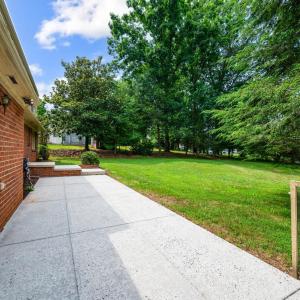 Photo #4 of 1833 Hillsdale Road, Lynchburg, VA 0.8 acres