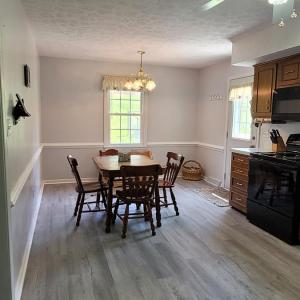 Photo #14 of 1769 Izaak Walton Road, Madison Heights, VA 1.2 acres