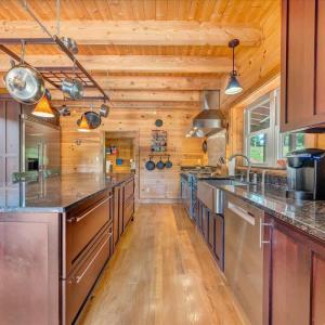 Photo #6 of 1769 Scenic View Road, Moneta, VA 21.6 acres