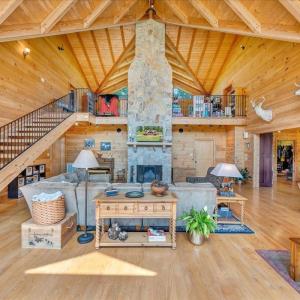 Photo #14 of 1769 Scenic View Road, Moneta, VA 21.6 acres