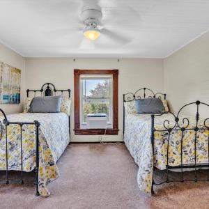 Photo #34 of 14186 Booker T. Washington Highway, Moneta, VA