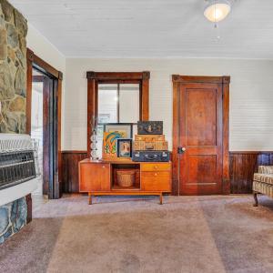 Photo #12 of 14186 Booker T. Washington Highway, Moneta, VA