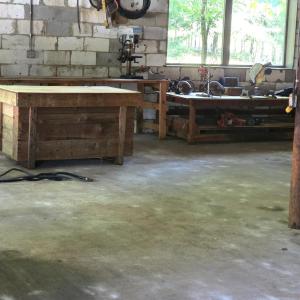 30x30 workshop wih wood stove, electricity, concrete floors, and work benches. Whether you are a hobbiest or a business owner, this space could accomodate you