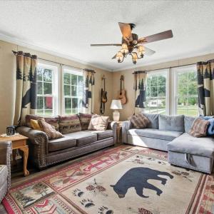Photo #49 of 1122 Walnut Springs Drive, Bedford, VA 3.3 acres