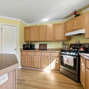 Photo #23 of 1122 Walnut Springs Drive, Bedford, VA 3.3 acres