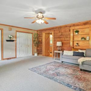 Photo #11 of 2070 Woodson Rd, Roseland, VA 7.5 acres