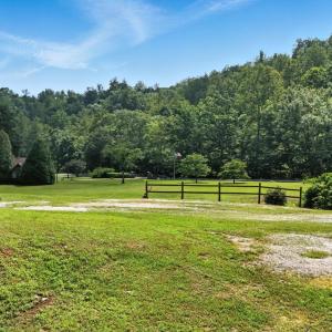 Photo #45 of 2070 Woodson Rd, Roseland, VA 7.5 acres