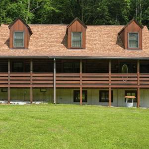 Photo #2 of 2070 Woodson Rd, Roseland, VA 7.5 acres