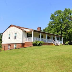 Photo #2 of 1967 Cub Creek Road, Appomattox, VA 70.8 acres