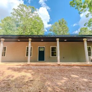Photo #1 of 109 Tosh Lane, Goodview, VA 1.0 acres