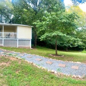Photo #2 of 381 Frying Pan Lane, Pittsville, VA 8.0 acres