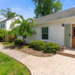 Photo #4 of 3756 Woodside Avenue, Lynchburg, VA 0.5 acres