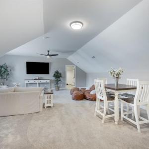 Photo #50 of 706 Elmwood Avenue, Lynchburg, VA 0.2 acres