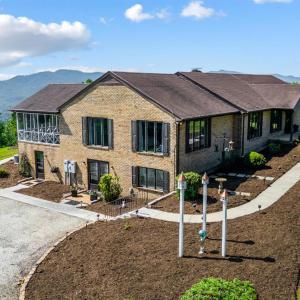 Photo #2 of 355 Dyson Road, Amherst, VA 68.9 acres
