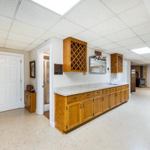 Wet Bar Recreation Room