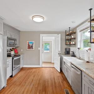 Photo #11 of 657 Leesville Road, Lynchburg, VA 0.9 acres
