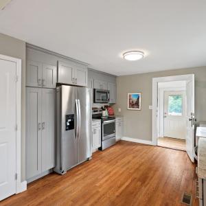 Photo #10 of 657 Leesville Road, Lynchburg, VA 0.9 acres