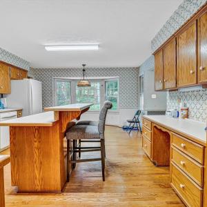 Photo #12 of 3024 Cranehill Drive, Lynchburg, VA 0.7 acres