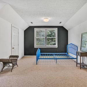 Photo #24 of 3024 Cranehill Drive, Lynchburg, VA 0.7 acres