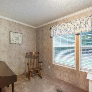 Photo #18 of 1528 Moccasin Path Trail, Huddleston, VA 5.4 acres