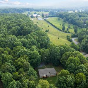 Photo #43 of 1528 Moccasin Path Trail, Huddleston, VA 5.4 acres