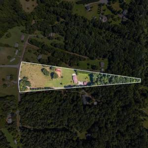Photo #59 of 1874 Hales Ford Road, Moneta, VA 5.0 acres