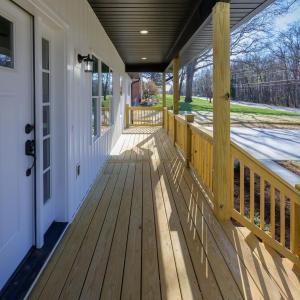 Photo #4 of 1906 Lakeside Drive, Lynchburg, VA 0.4 acres