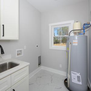 Photo #33 of 1906 Lakeside Drive, Lynchburg, VA 0.4 acres