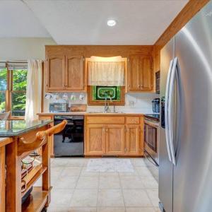 Photo #9 of 301 Eastview Drive, Madison Heights, VA 4.9 acres