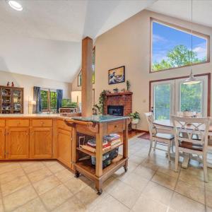 Photo #13 of 301 Eastview Drive, Madison Heights, VA 4.9 acres