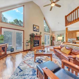 Photo #2 of 301 Eastview Drive, Madison Heights, VA 4.9 acres