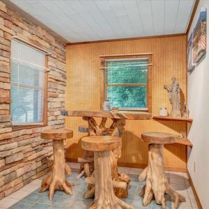 Photo #35 of 301 Eastview Drive, Madison Heights, VA 4.9 acres