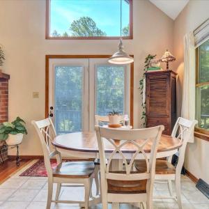 Photo #15 of 301 Eastview Drive, Madison Heights, VA 4.9 acres